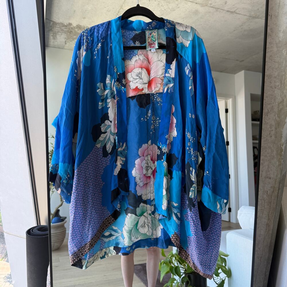 Johnny Was Dolce Floral Kimono - Picture 2 of 5